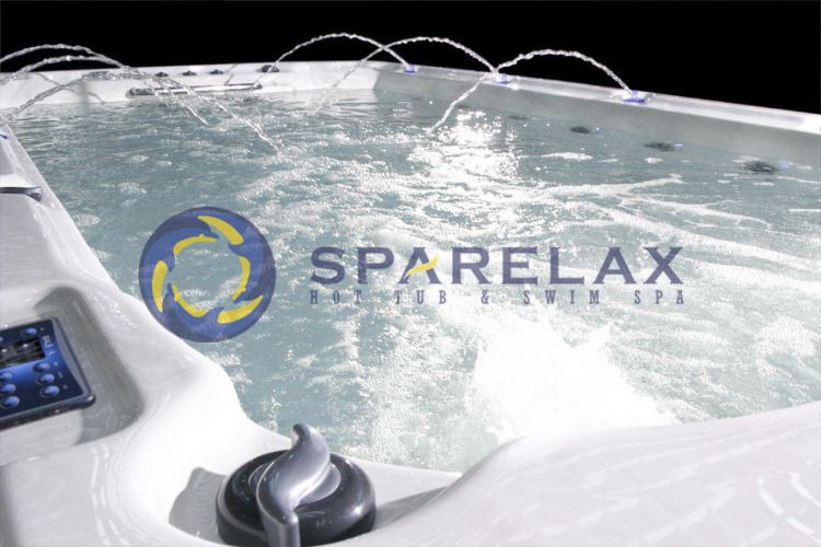 4D01 4m Plavanje Hottub